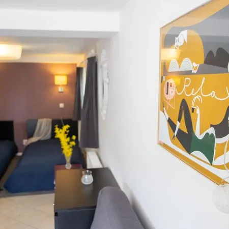 Luna Goscinne 홈스테이 *